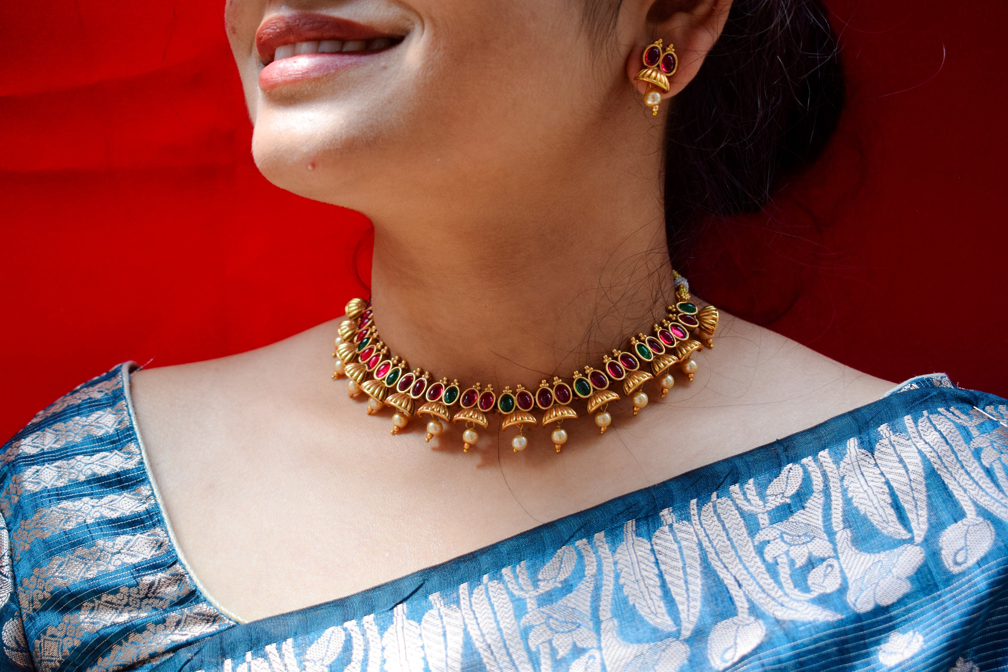 Utsav Kemp Choker