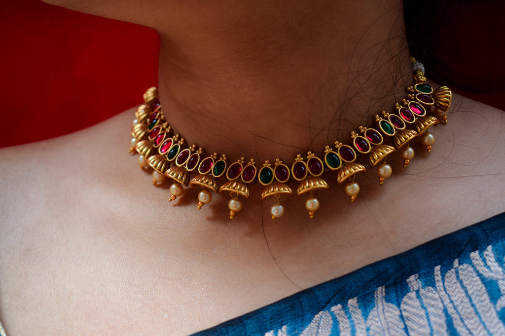 Utsav Kemp Choker