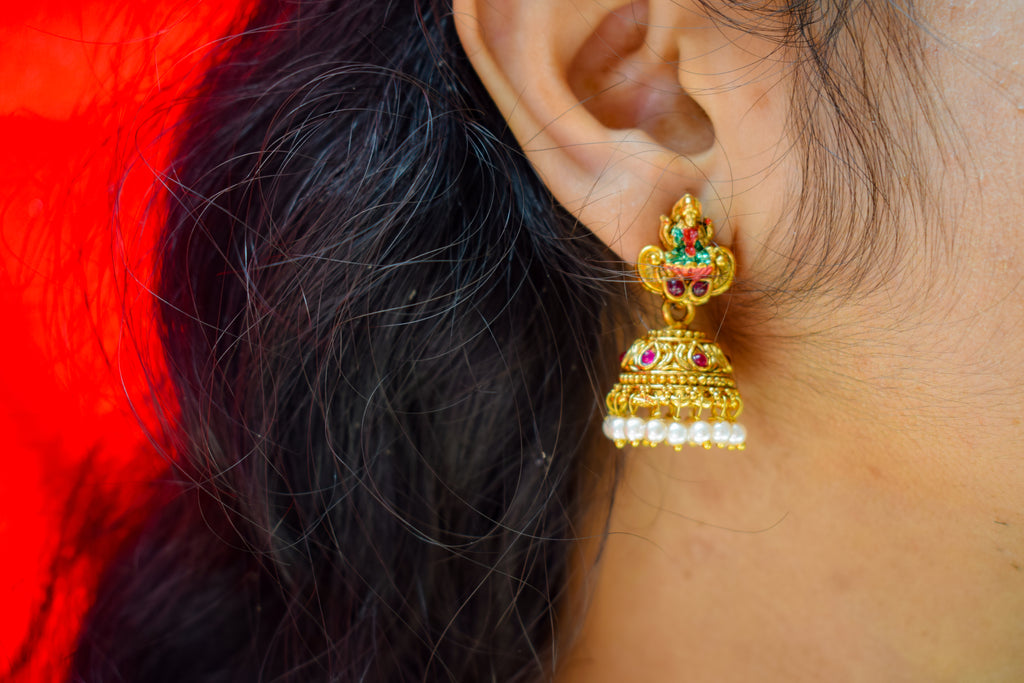 Gopuram Lakshmi Pendant Set