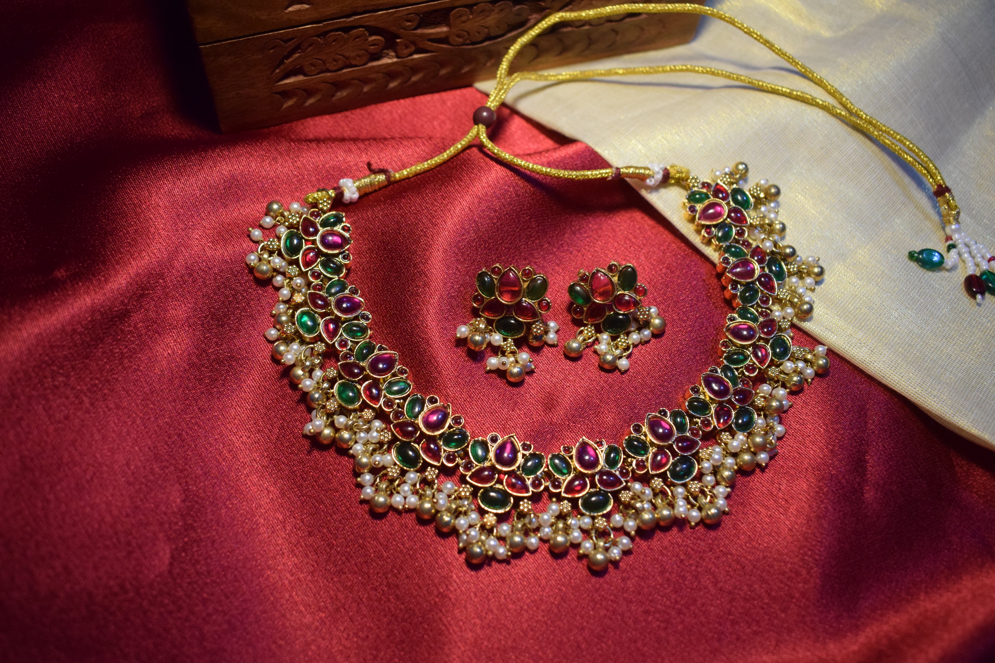Lotus Necklace Multicolored